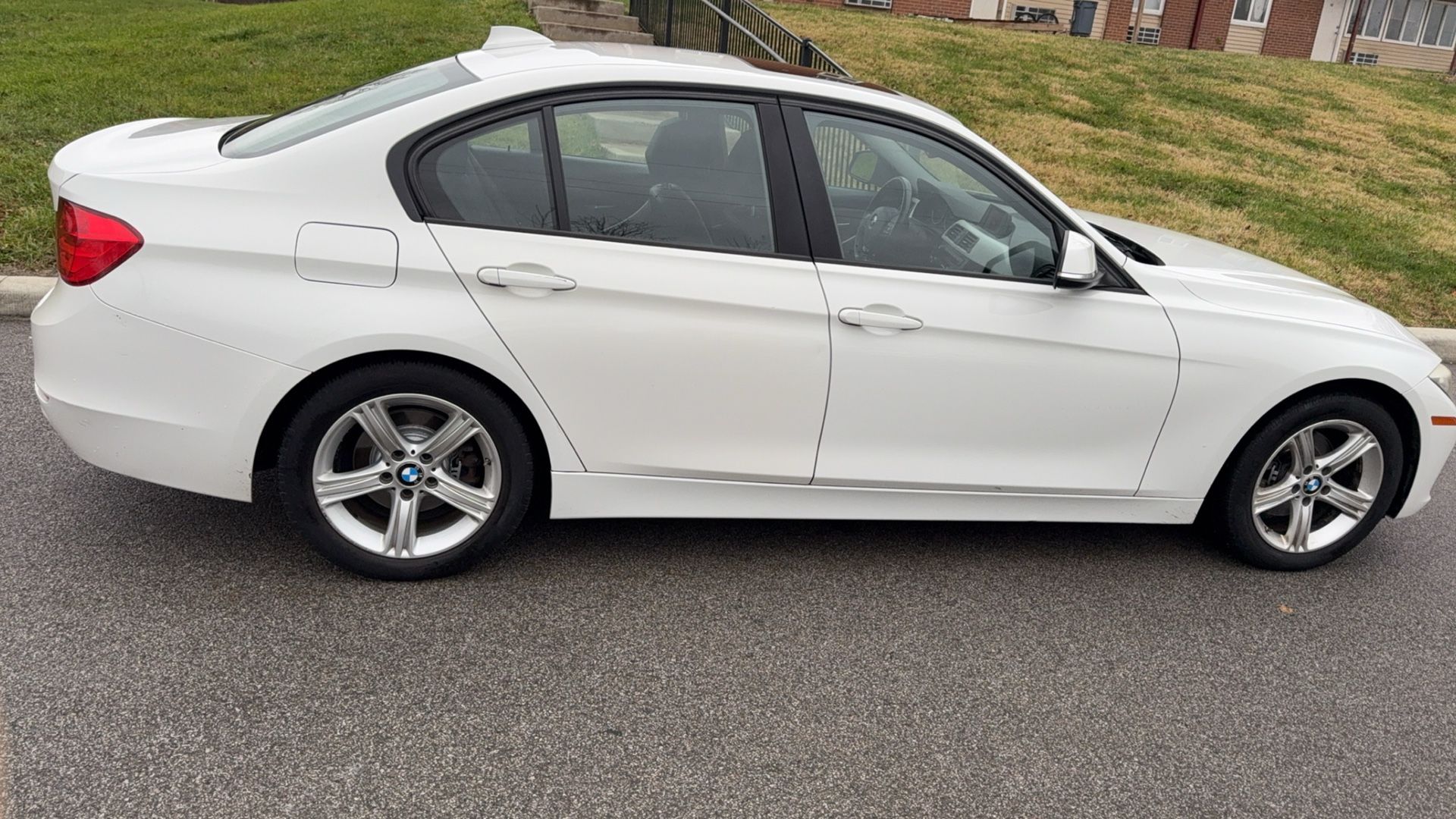 2015 BMW 320i