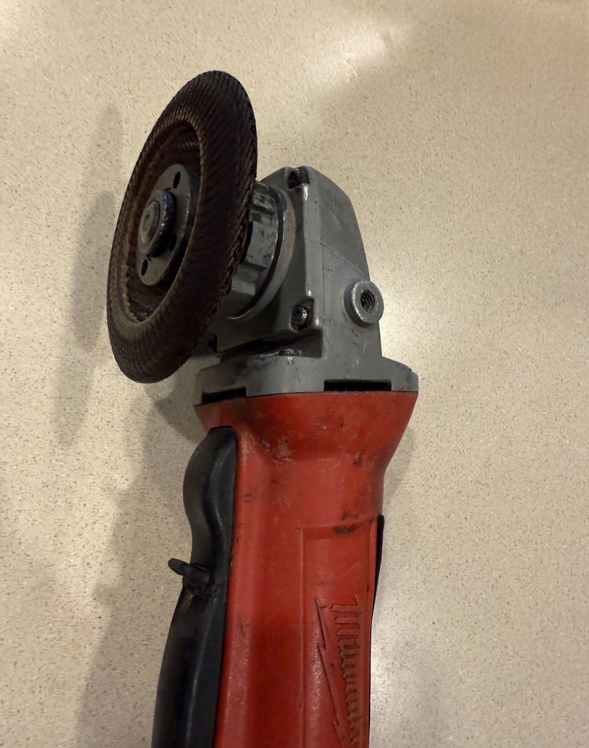 Milwaukee 2680-20 M18 18V Lithium Ion 4 1/2 Inch Cordless Grinder Paddle Switch Design; Tool Only; Welding, Fabrication; Cut Off Tool; Metal DIY