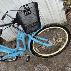 Schwinn Claremont Cruiser 