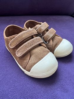 Zara kid’s unisex shoes suede size 7/7.5 US 23 EU excellent condition