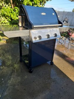 Vermont Castings natural gas grill
