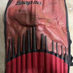 Snap On Punch Set With Pouch 