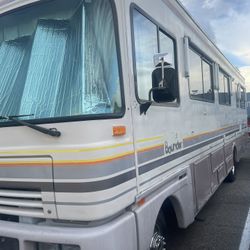 1992 Bounder Fleetwood Winnebago