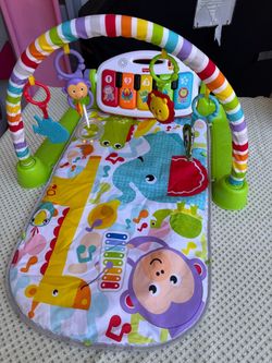 Fisher-Price Baby Playmat Deluxe Kick & Play Piano Gym for Learning