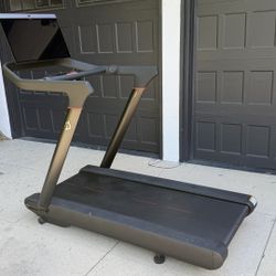 Peloton Tread 2nd Gen- Perfect Condition 