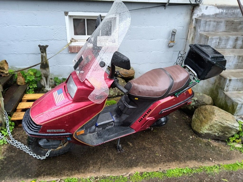 Honda 250 elite 1985 Price Negotiable