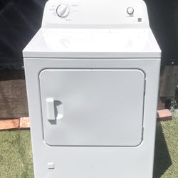 GAS Kenmore Dryer (CAN DELIVER!)