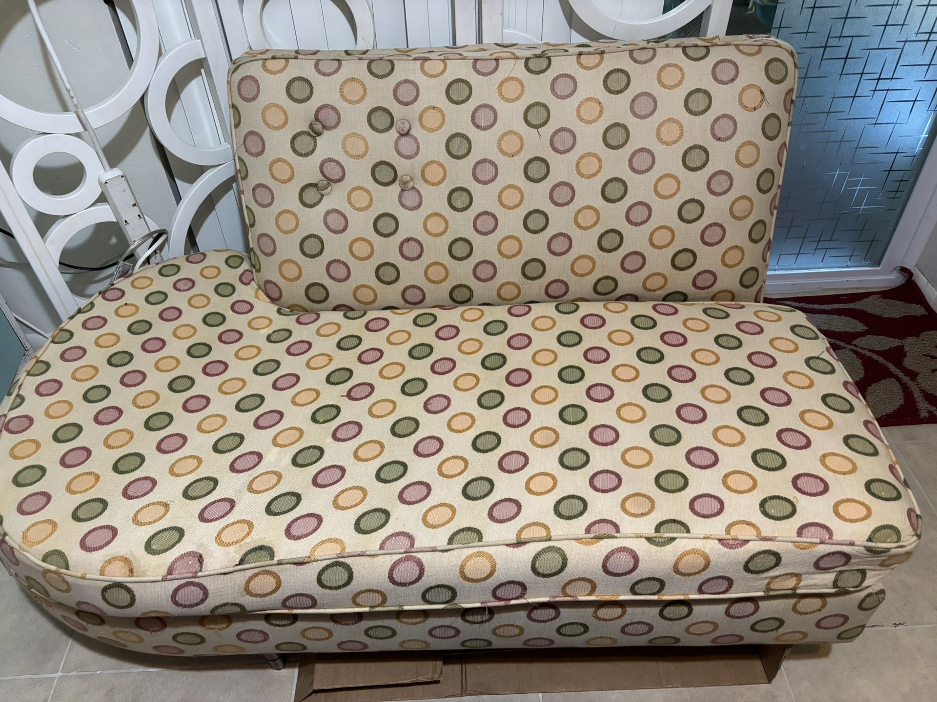 Vintage / Retro Loveseat / Lounger