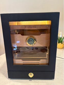 21 L cigar humidor