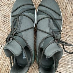 Sneakers Puma Fierce Rope From Neiman Marcus Ladies Sz 8.5