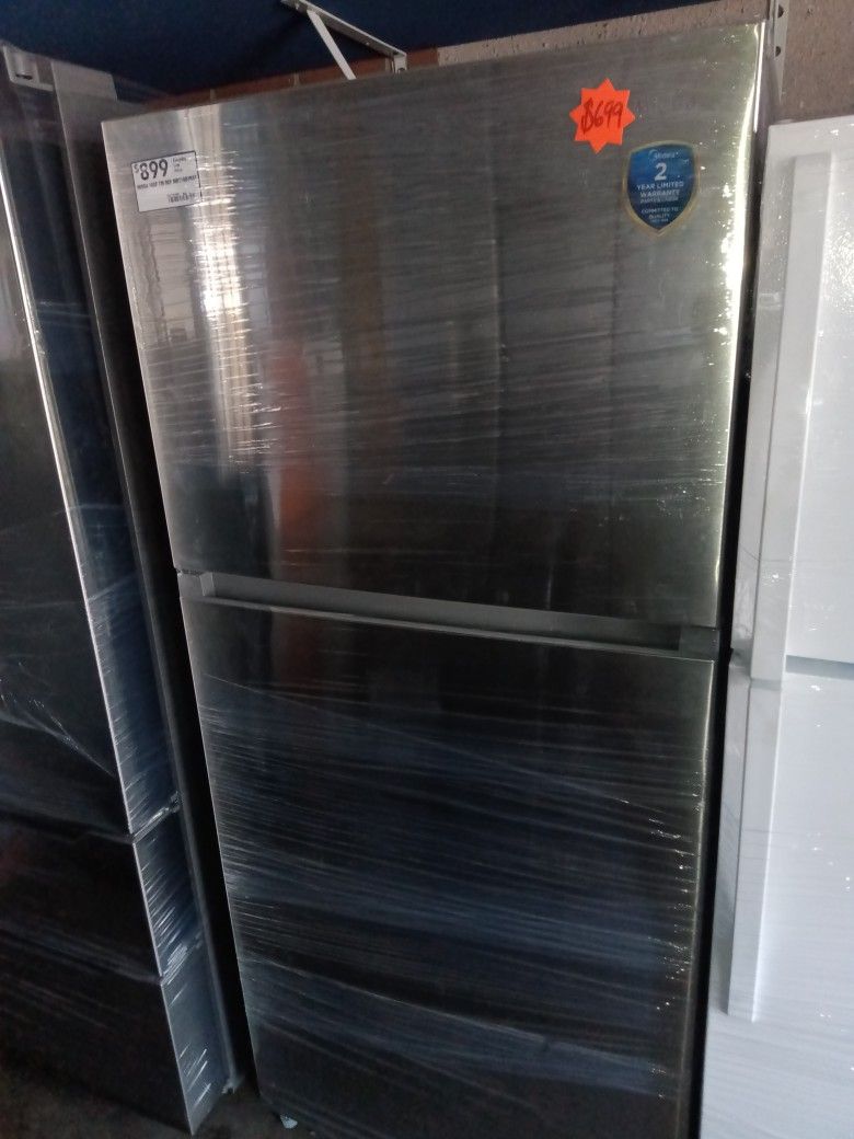 New Whirlpool Stainless Steel Top And Bottom Refrigerator