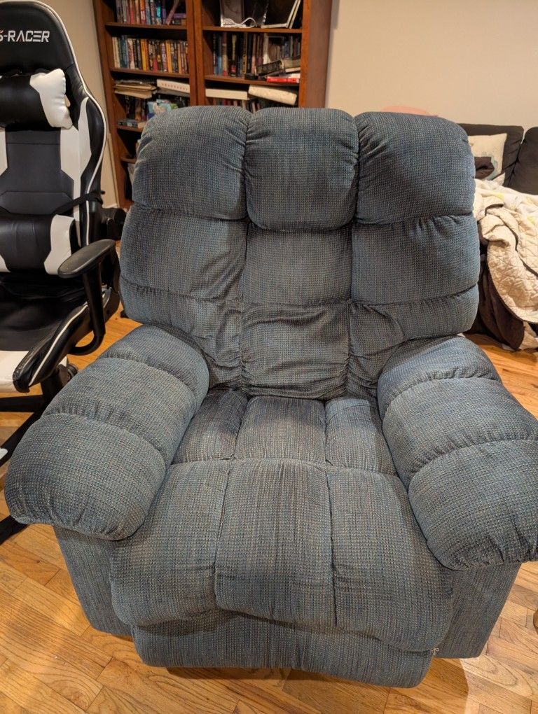 Lazyboy Chair