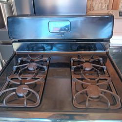 Estufa de gas marca Frigidaire 