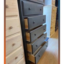 5 drawers dresser / Five drawers dresser