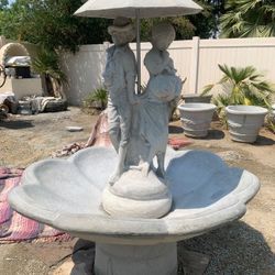 Couple Water Fountain 