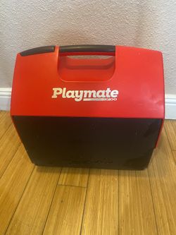 Vintage IGLOOPlaymate 16 qt. Cooler-Red and Black