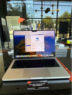 MacBook Pro 14”M2 Pro Chip 32GB Ram 512SSD! 90 Day warranty! We offer financing.