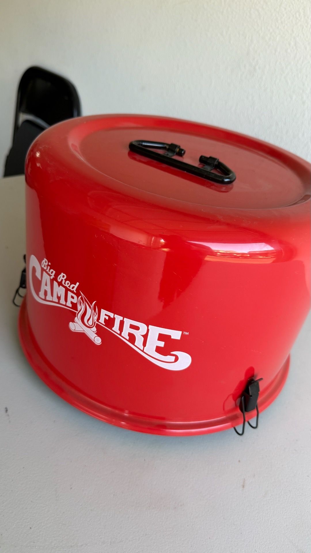 Camco Olympian Big Red Campfire, Approved for RV Campgrounds, Includes 10-Foot Propane Hose
