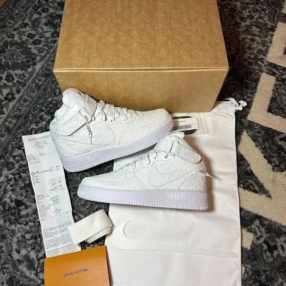 Nike Air Force 1 x Louis Vuitton 'Triple White' – Mokum Prix