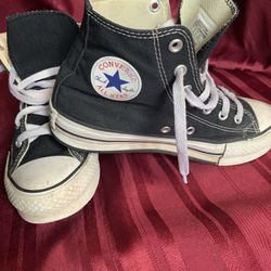 Size 3 Y Converse Shoes 
