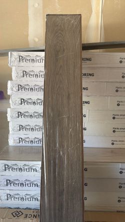 Floors laminate