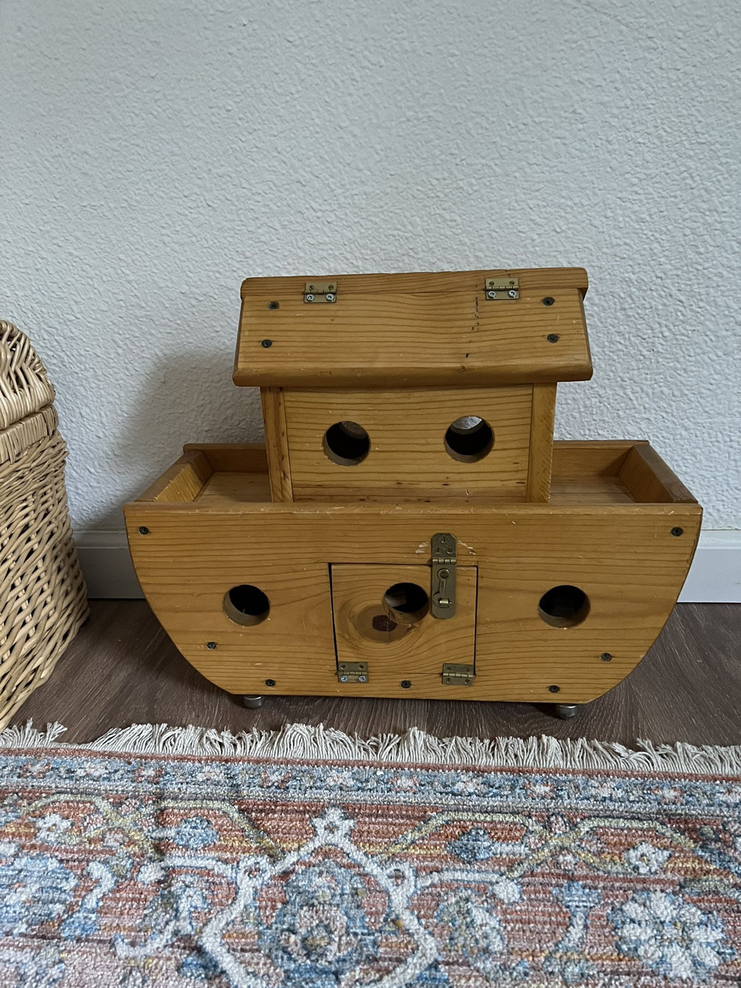 Noah’s Arc And Animals Wooden Toy 
