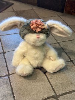 Boyds Collection jointed plush rabbit from The Boyds Collection Ltd., Gettysburg, Pennsylvania