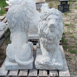 Concrete Lion