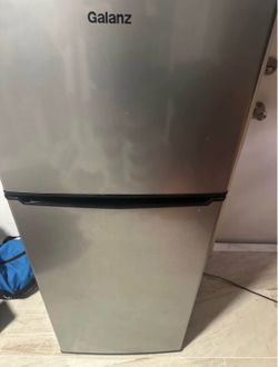 Galanz Dorm Refrigerator
