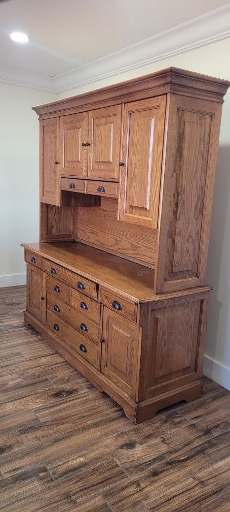 Office Desk  Very Nice Heavy all wood $300 Or Best Offer 