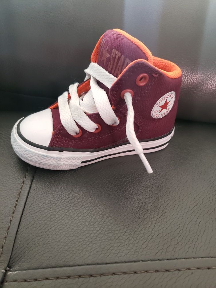 Converse size 5