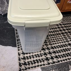 Food Storage Container 