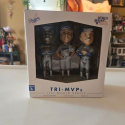 2016 Tri MVPWorld Series Bobble Head