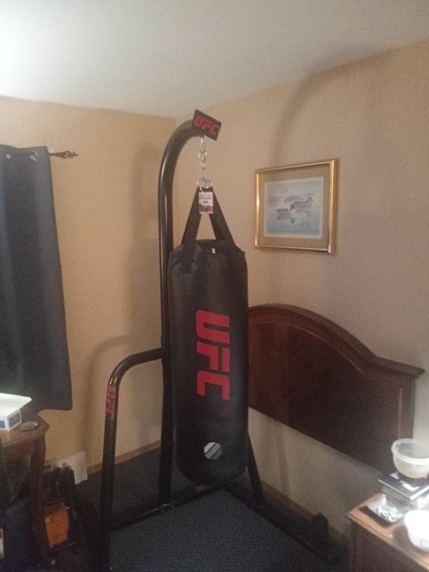 U.F.C Standard Heavy Bag 100lb. With Stand