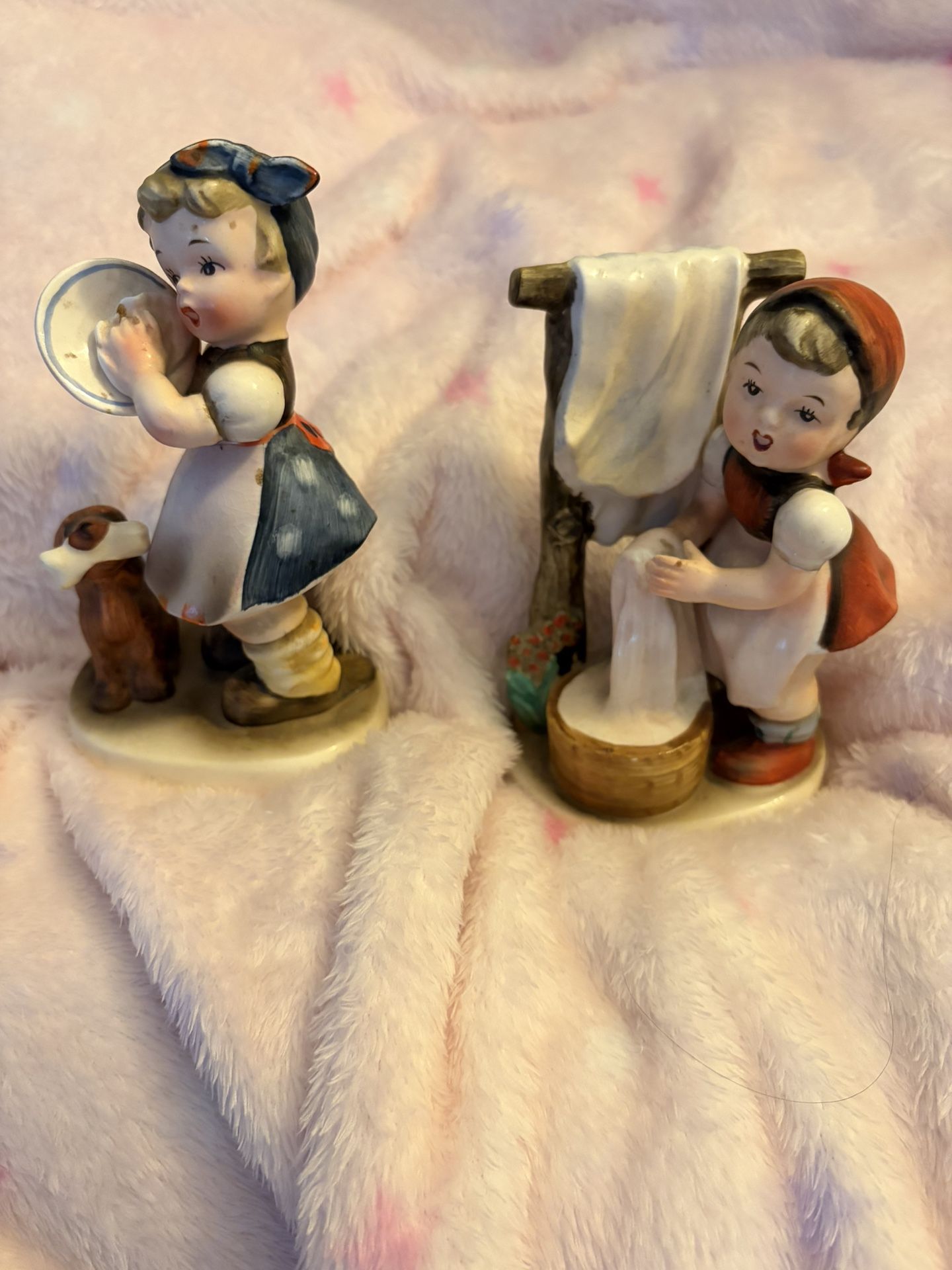 Vintage Figurines 