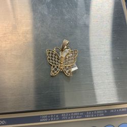 10KT Yellow Gold Butterfly Charm 