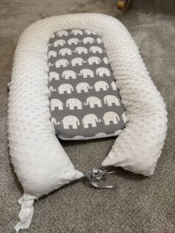 Baby Lounger Pillow Bumper