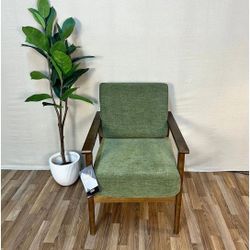 BIXLER OLIVE SHOWOOD ACCENT CHAIR