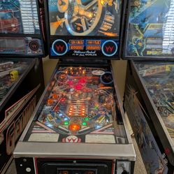 Pinball Machine Space Station Williams 1987
