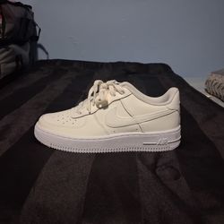 Brand New And Original Kid's Nike Air Force Ones Sneakers Size 5y