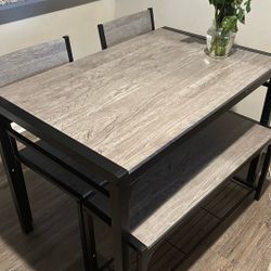 Kitchen Table-Great Condition 