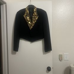 Reine Wolle very heavy black jacket with metal buttons on both side like new size medium 