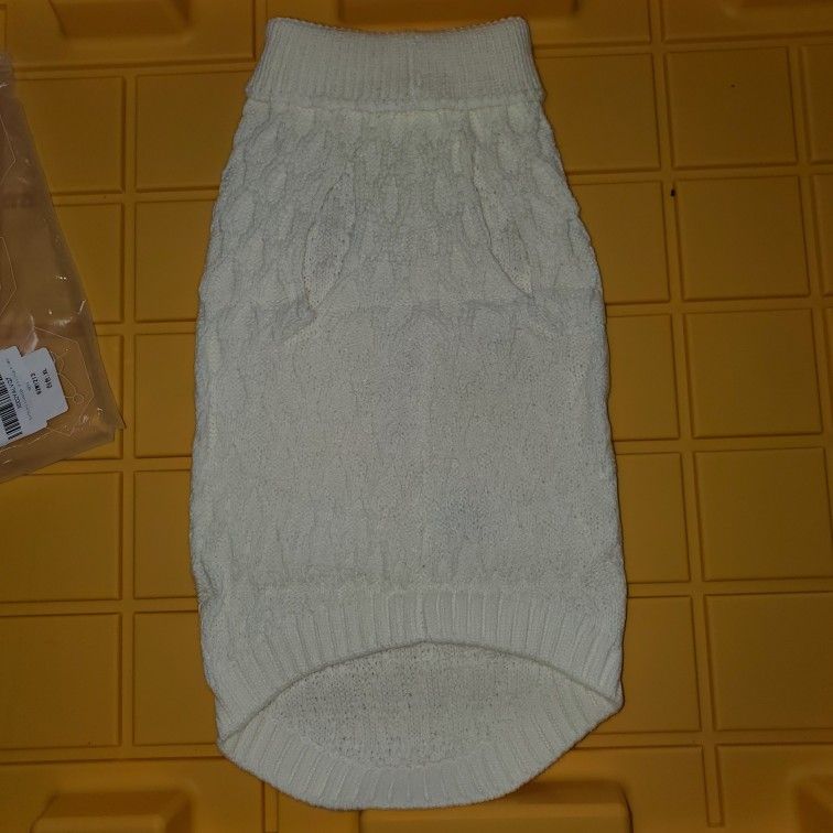Dog/ Cat Sweater Small