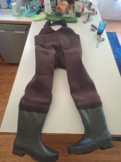 Neoprene chest waders