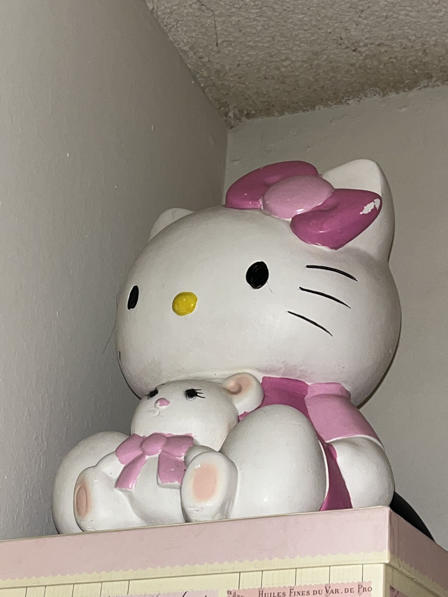 Hello Kitty Bank