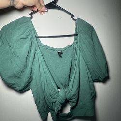 crop top