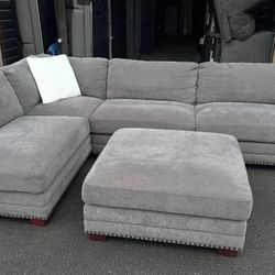 Sectional Couch 