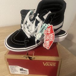 Brand New Vans Comfy Cush Hi Tops Size 3.5y