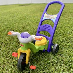 Toddler tricycle