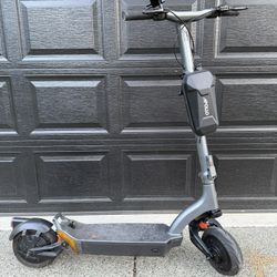Apollo City Pro  electric scooter by Apollo Scooters—one of the best urban options in its class. 